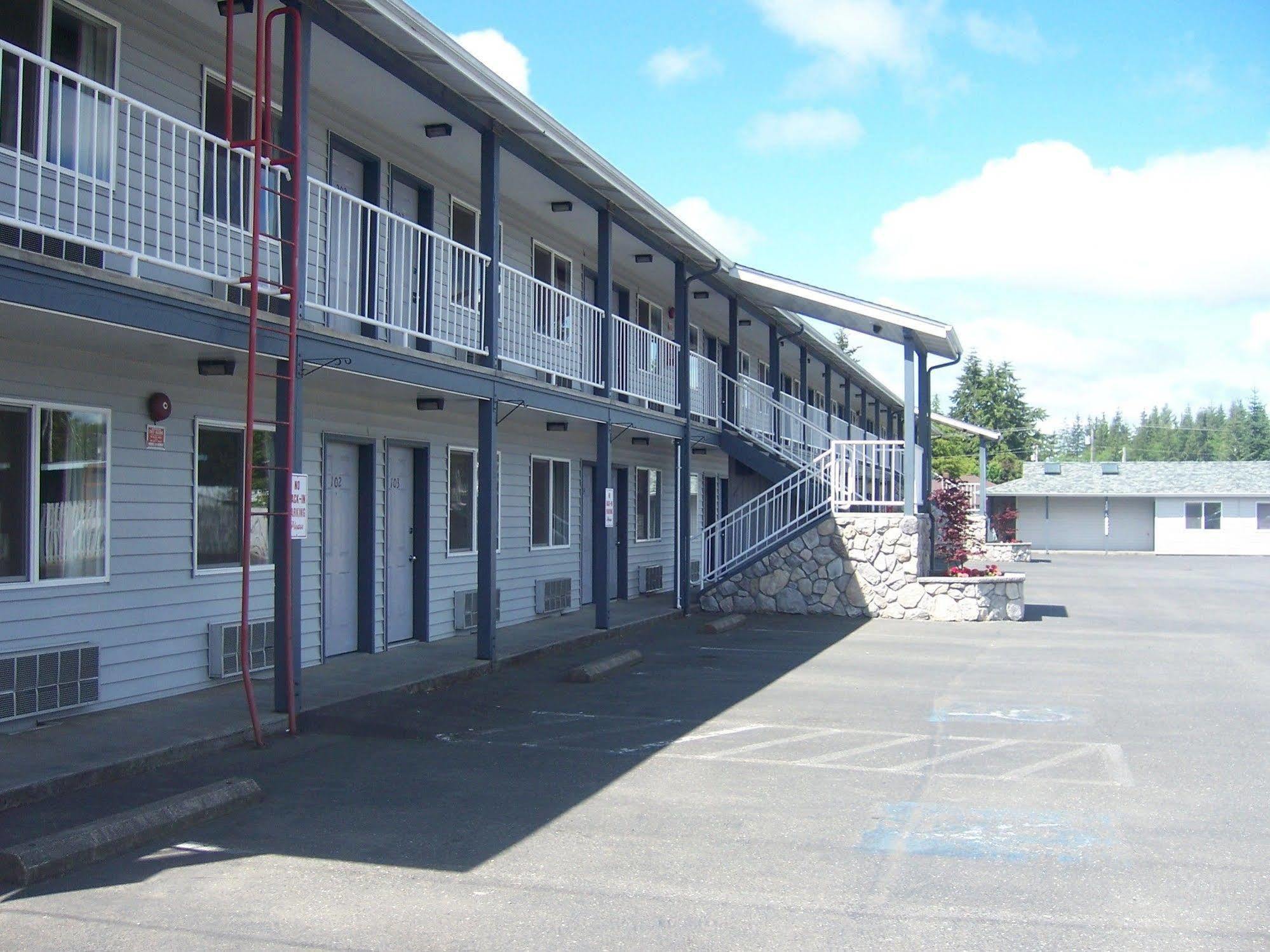 Pacific Inn Motel フォークス エクステリア 写真